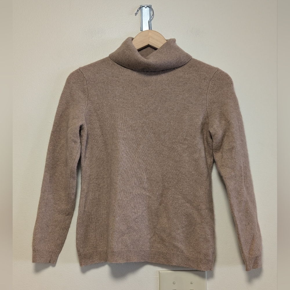 Cashmere Charter Club Luxury Turtleneck Sweater Medium Tan